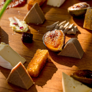 Patê de foie com figo brulé